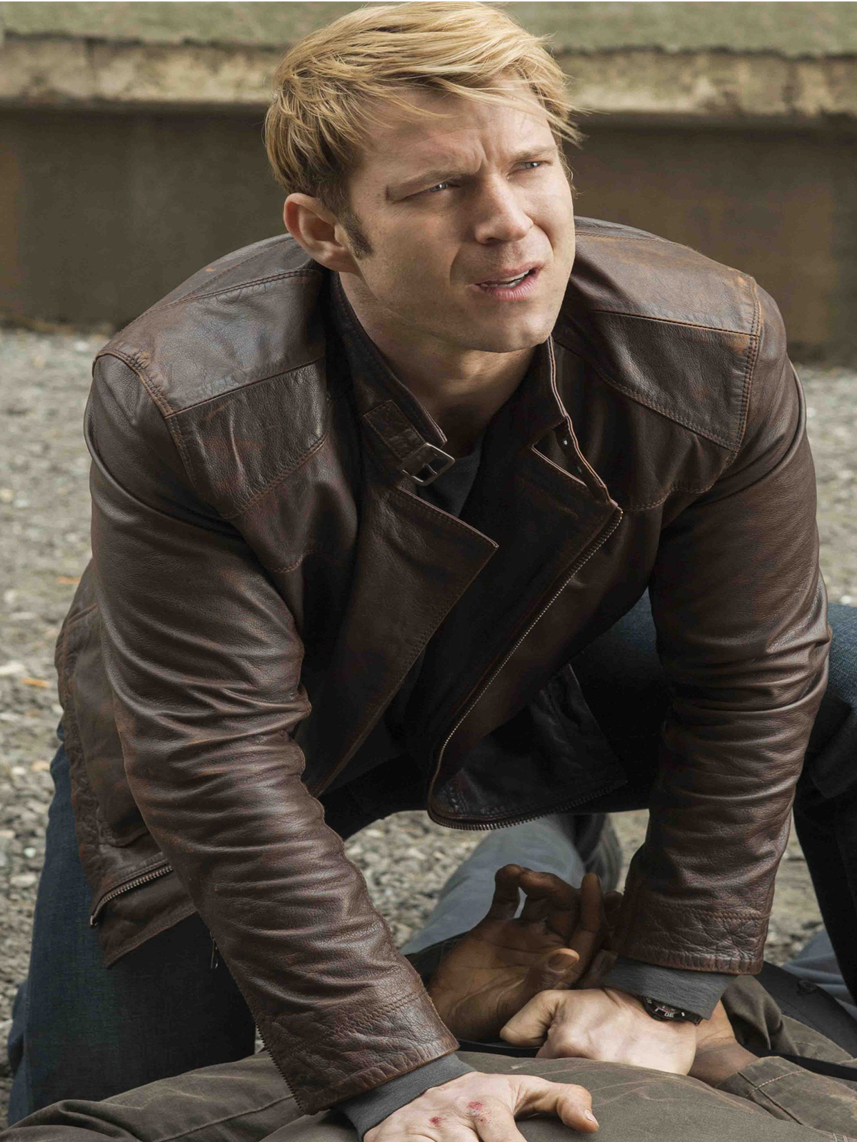 Jessica Jones Will Simpson Traval Brown Jacket