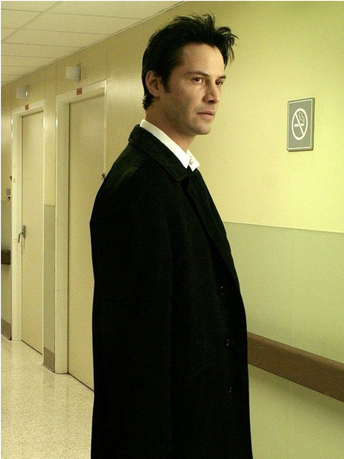 Keanu Reeves John Constantine Black Coat Bay Perfect